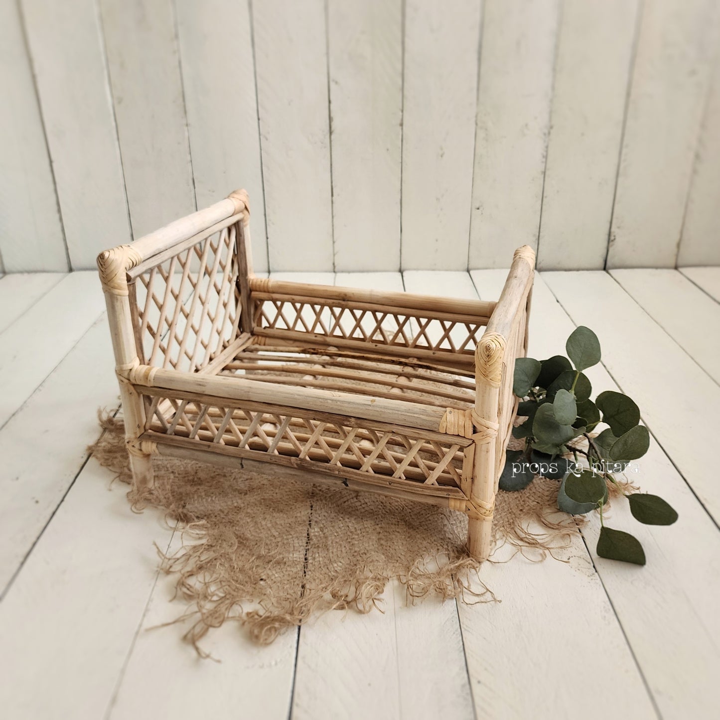 Wicker Trellis Bed