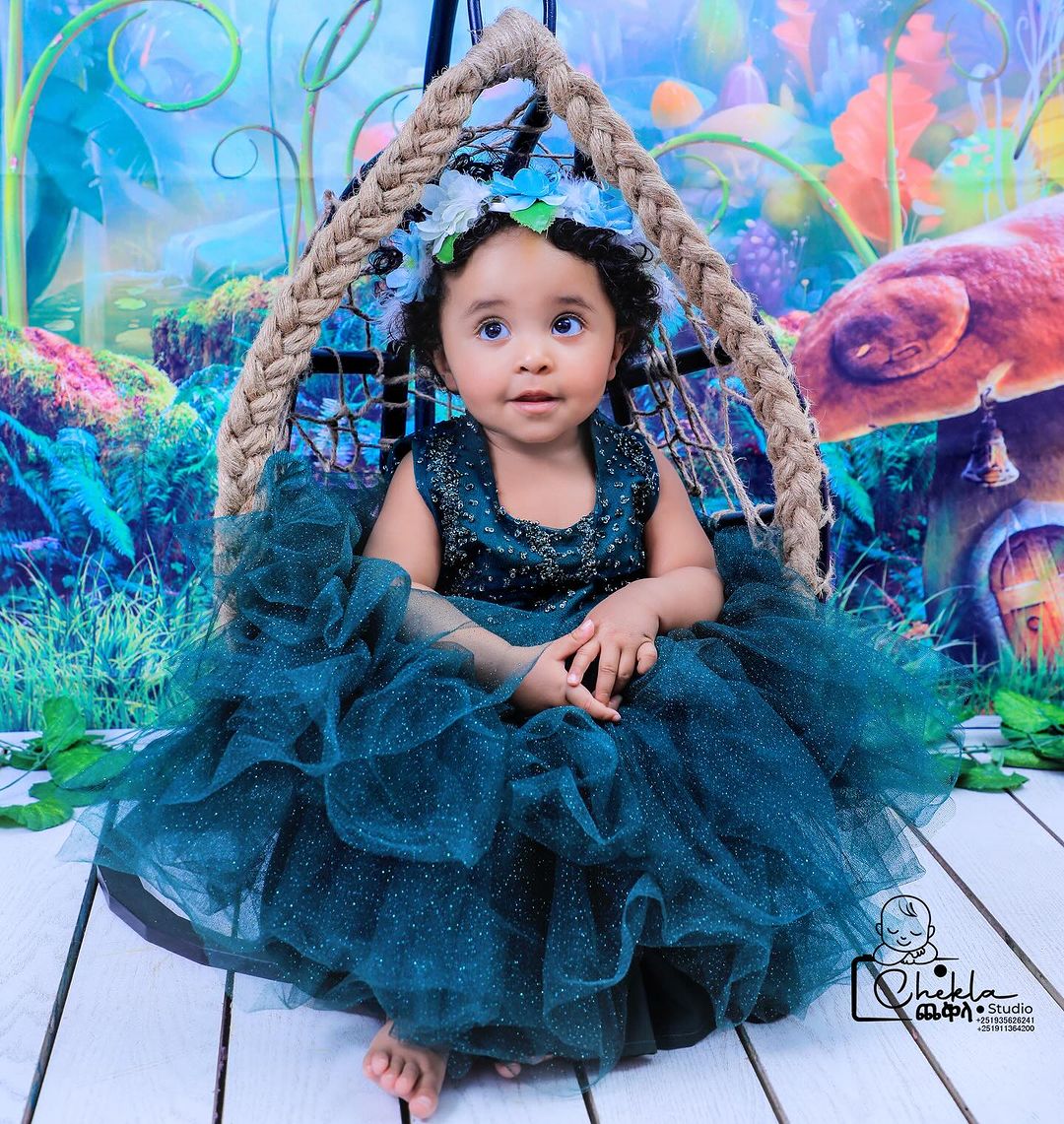 Metal Teardrop Swing