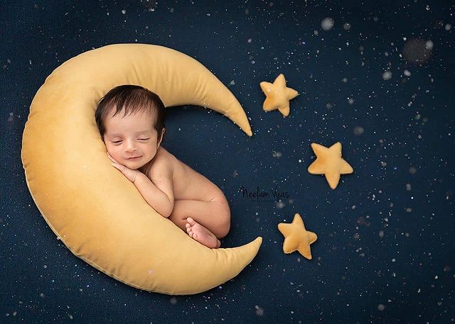 Mustard Moon Prop with stars