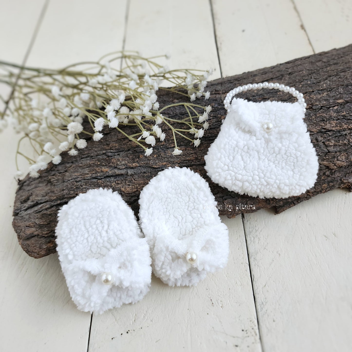Pearl Purse And Slipper Set