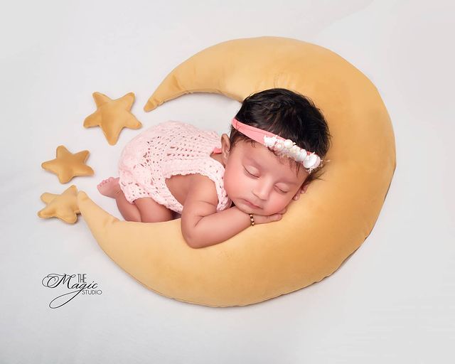 Mustard Moon Prop with stars