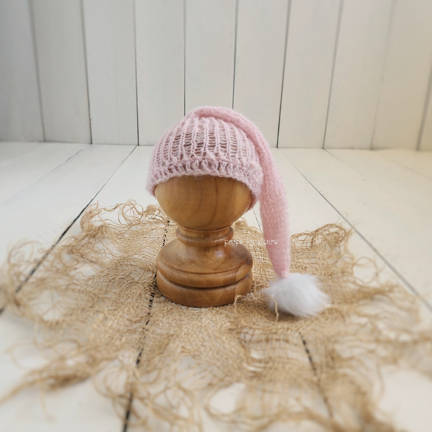 MOHAIR SLEEPER HAT