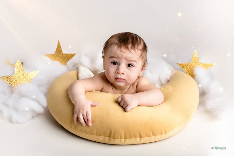 Mustard Moon Prop with stars