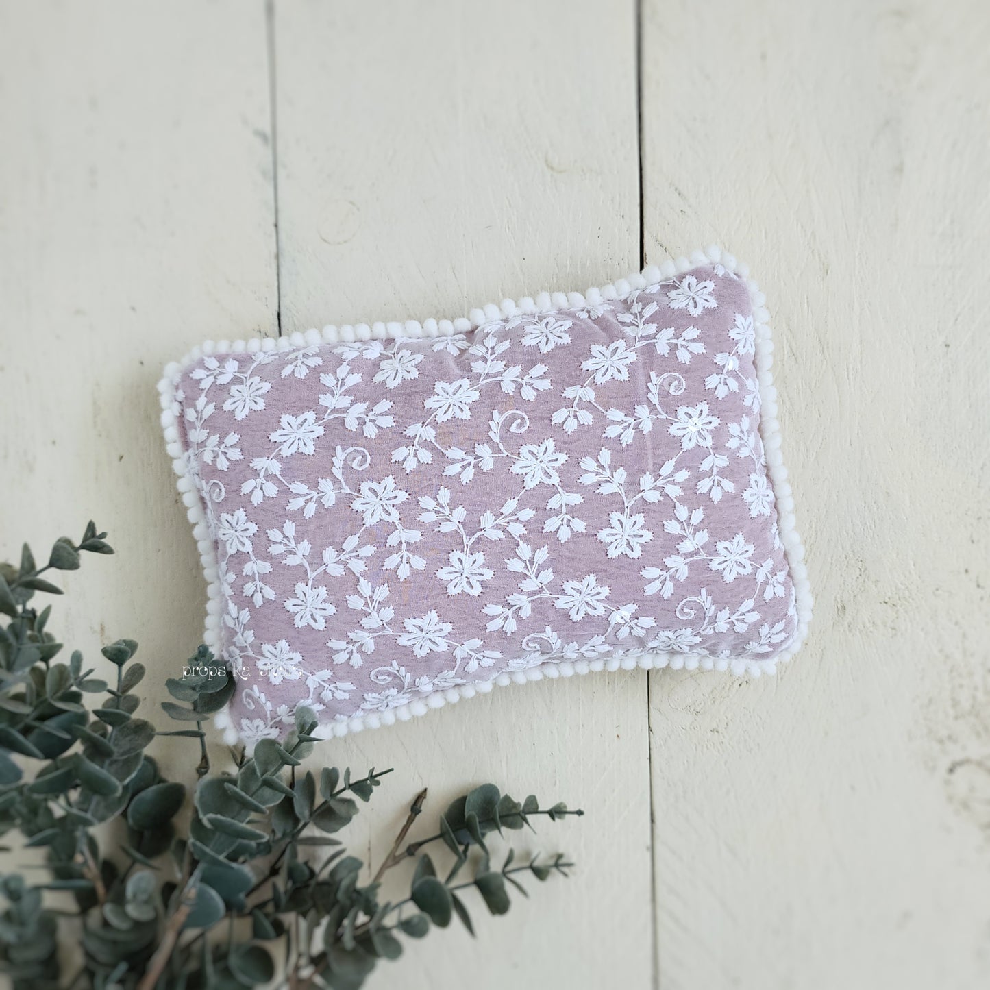Newborn Lace Pillow
