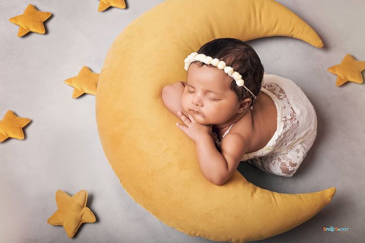 Mustard Moon Prop with stars