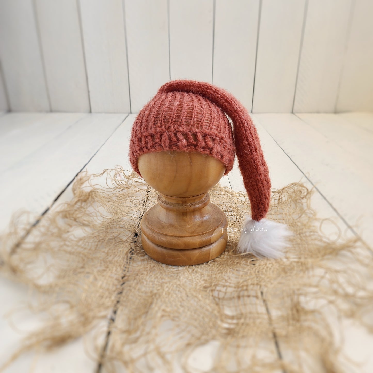MOHAIR SLEEPER HAT