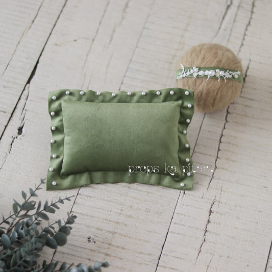 Pearl Pillow With Headband