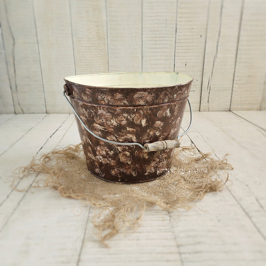 Rustic bucket