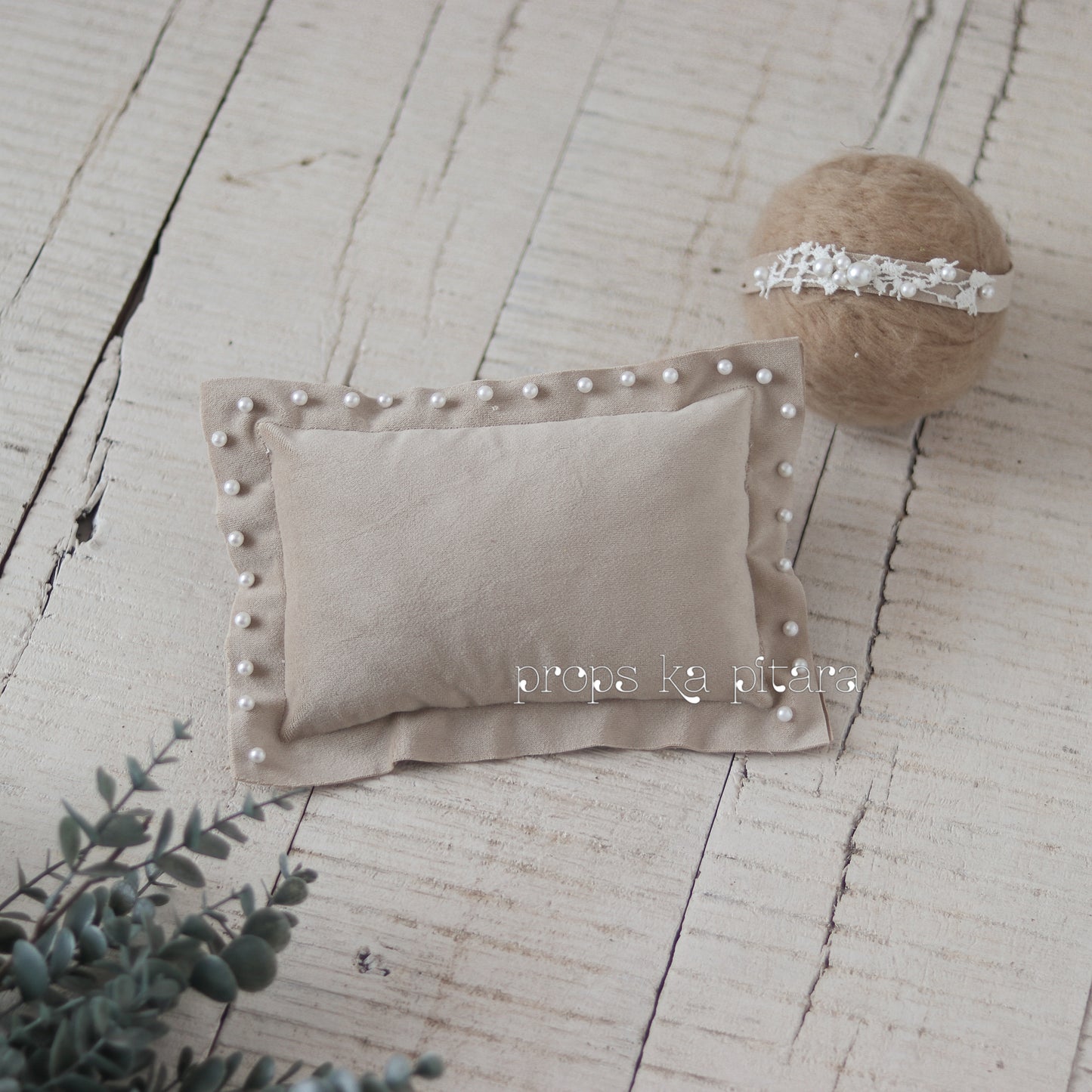 Pearl Pillow With Headband