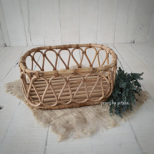 WICKER BASKET