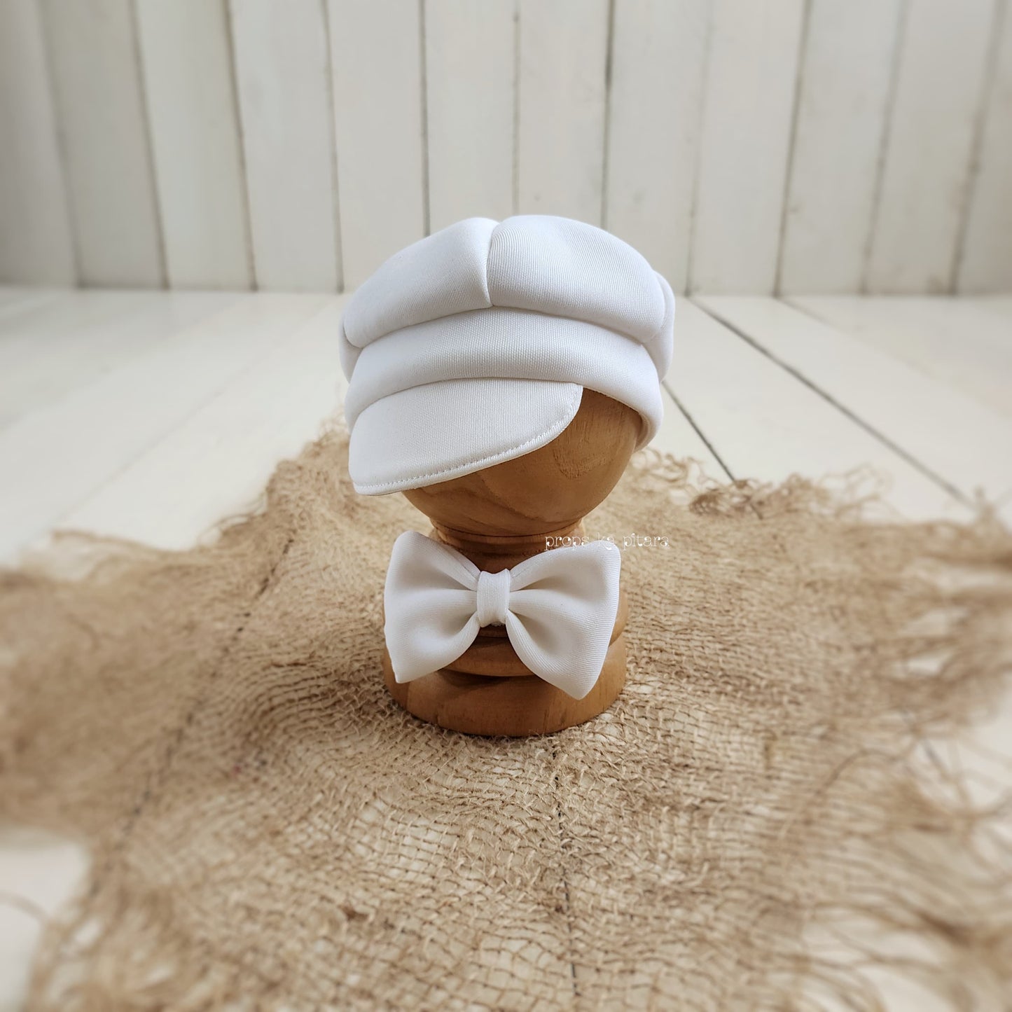 Newsboy Hat With Bow